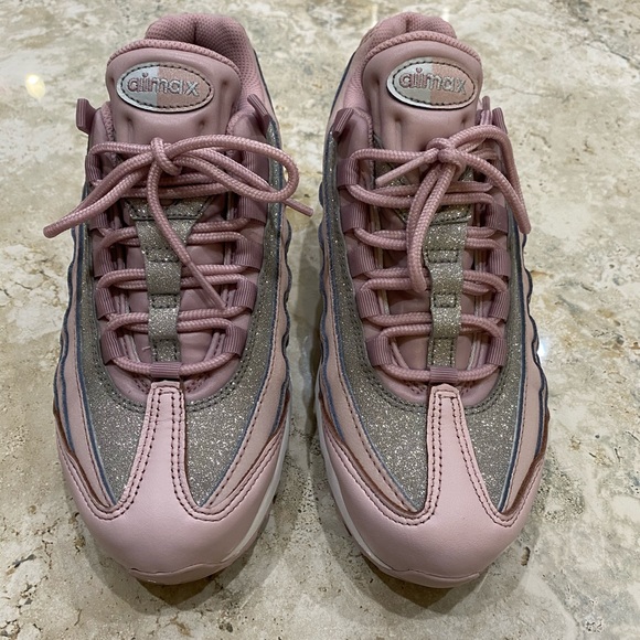 nike air max 95 se glitter pink nike air max 95 se glitter pink